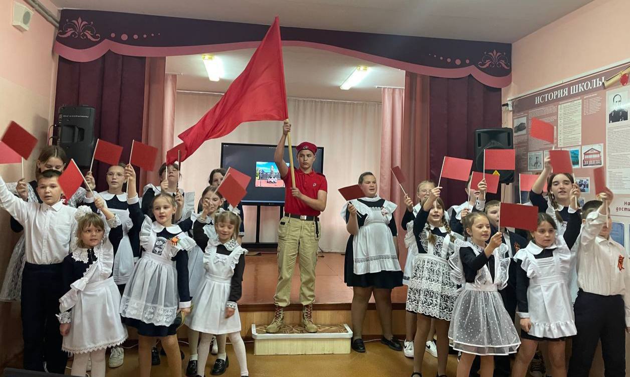 Победный май.